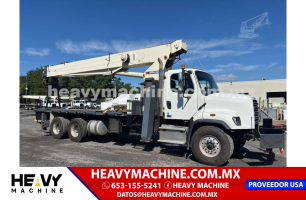 Grúa Titán 2014 FREIGHTLINER 108SD PLUS