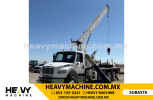 Grúa Titán 2014 FREIGHTLINER