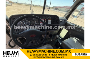 Grúa Titán 2014 PETERBILT 367