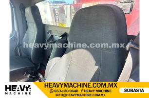 Grúa Titán 2015 FREIGHTLINER 108SD