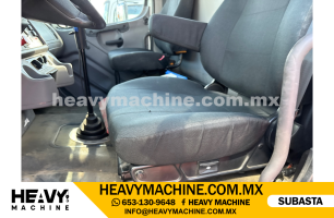 Grúa Titán 2015 FREIGHTLINER 108SD