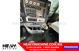 Grúa Titán 2015 FREIGHTLINER 122SD