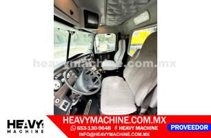 Grúa Titán 2015 FREIGHTLINER 122SD