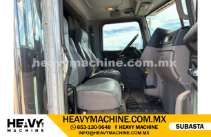 Grúa Titán 2015 PETERBILT 365