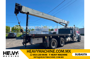 Grúa Titán 2015 PETERBILT