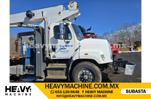 Grúa Titán 2016 FREIGHTLINER 108