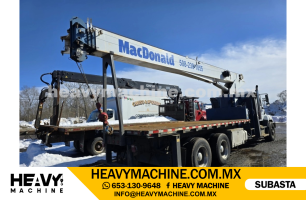 Grúa Titán 2016 FREIGHTLINER 108