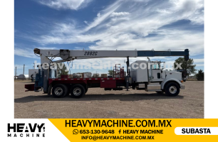 Grúa Titán 2016 PETERBILT 365