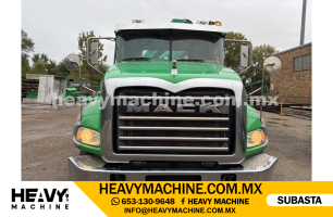 Grúa Articulada 2017 MACK GU813