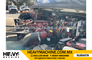 Grúa Titán FREIGHTLINER M2106