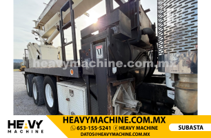 Grúa Titán FREIGHTLINER