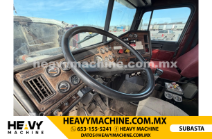 Grúa Titán FREIGHTLINER