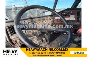 Grúa Titán FREIGHTLINER