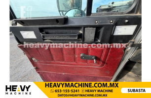 Grúa Titán FREIGHTLINER