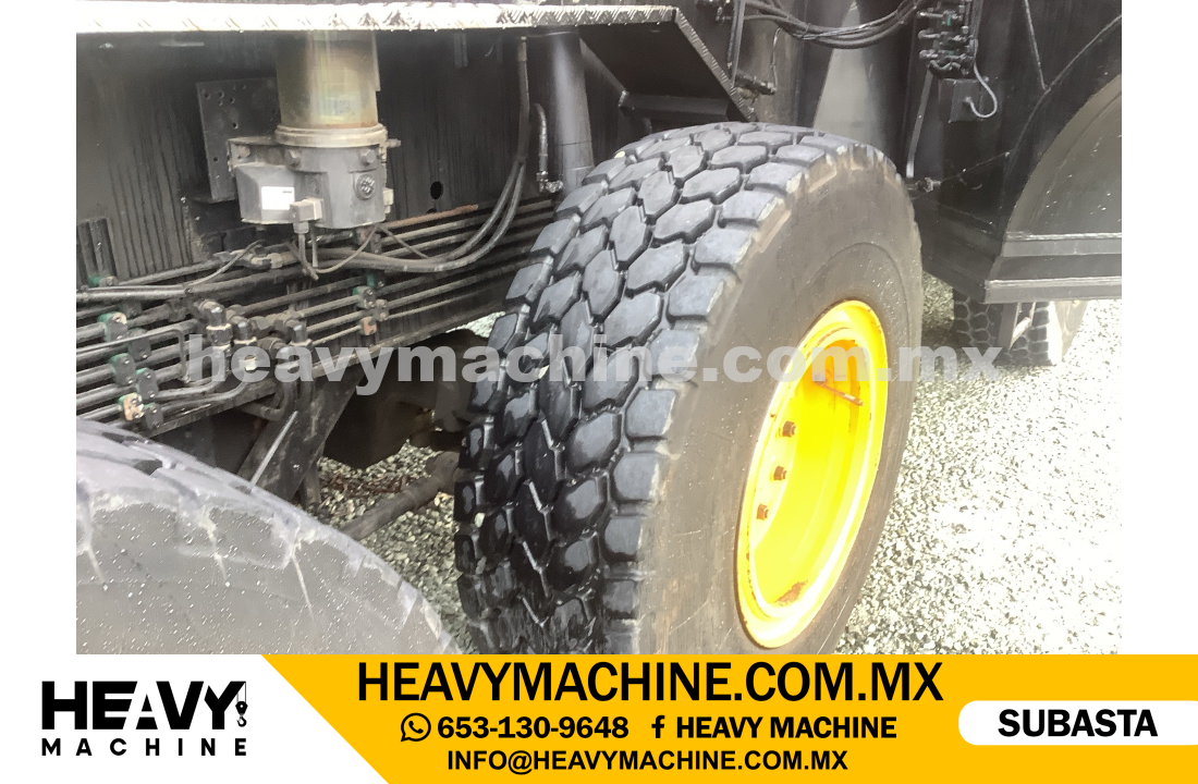 Grúa Todo terreno 1997 DEMAG AC1300