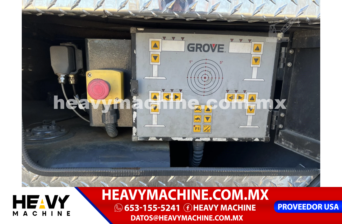 Grúa Todo terreno 2006 Grove GMK3055