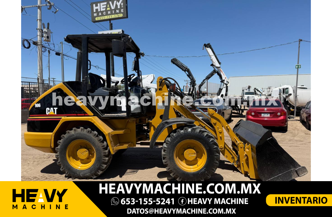 Maquinaria Pesada Cargador frontal 2001 Caterpillar 906