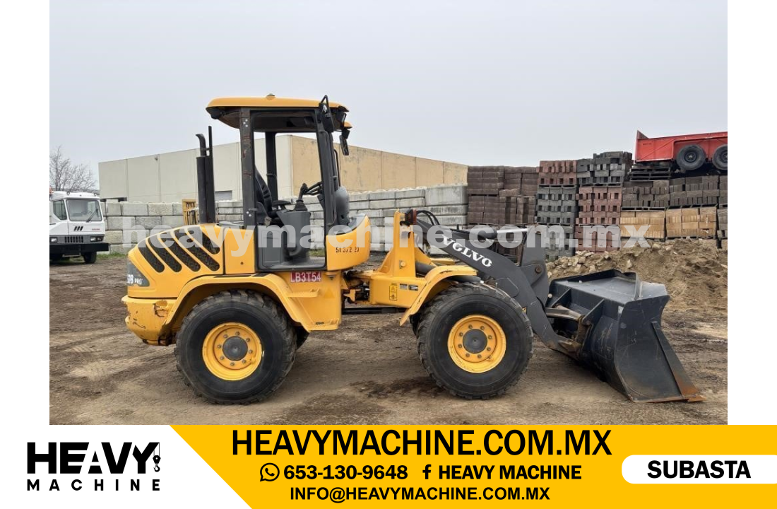 Maquinaria Pesada Cargador frontal 2012 VOLVO L30B