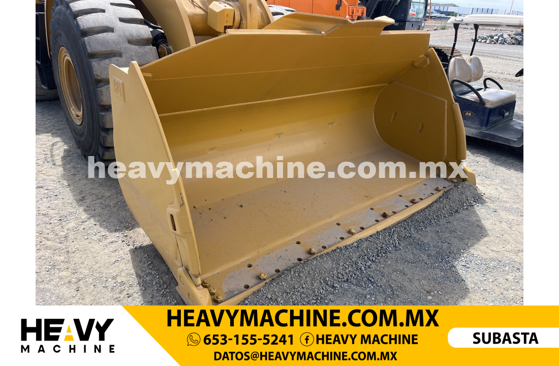 Maquinaria Pesada Cargador frontal 2017 CAT 966M