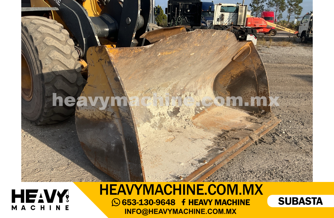 Maquinaria Pesada Cargador frontal 2019 JOHN DEERE 544L
