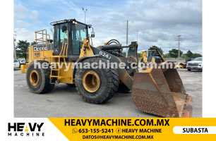 Maquinaria Pesada Cargador frontal 2006 John Deere 824J
