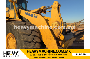 Maquinaria Pesada Cargador frontal 2007 Komatsu WA600-6