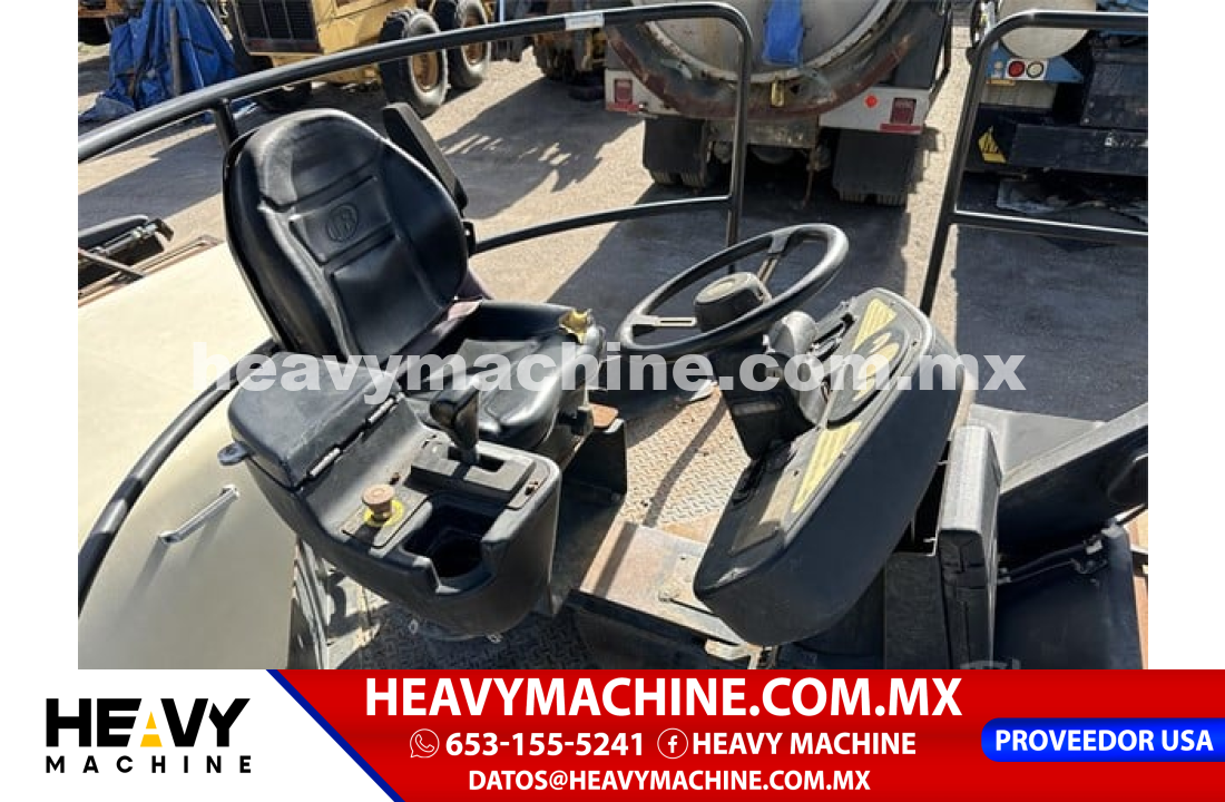 Maquinaria Pesada Compactadora 2005 INGERSOLL-RAND DD112HF