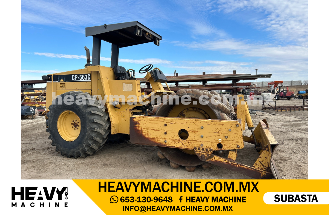 Maquinaria Pesada Compactadora 1998 CAT CP-563C