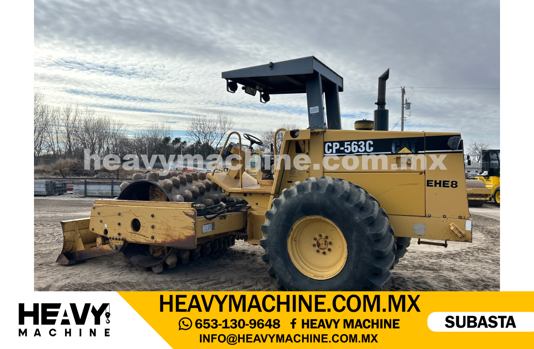 Maquinaria Pesada Compactadora 1998 CAT CP-563C
