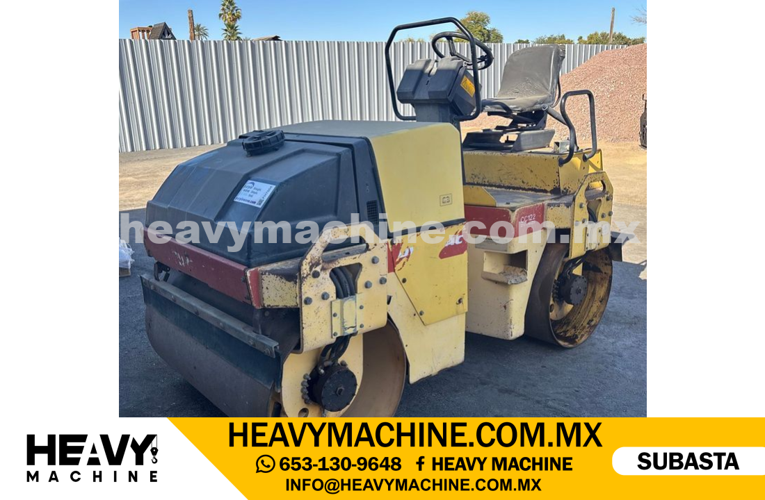 Maquinaria Pesada Compactadora 2003 DYNAPAC CC122