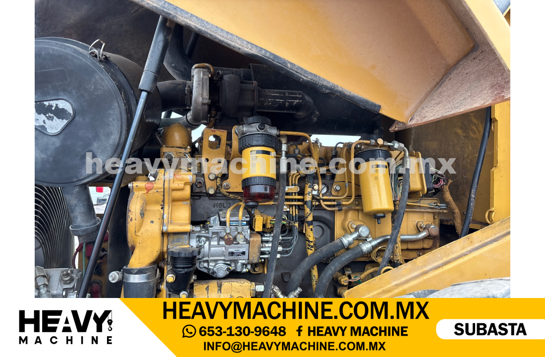 Maquinaria Pesada Compactadora 2005 CAT CP-563E
