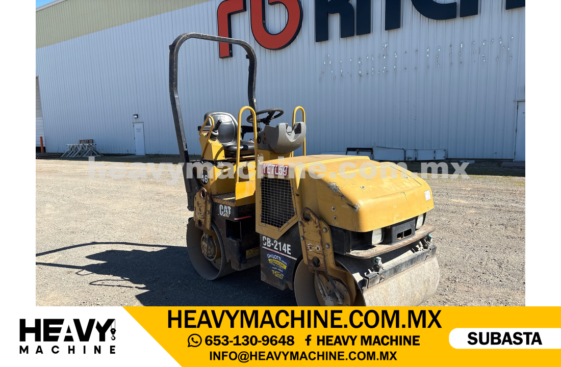 Maquinaria Pesada Compactadora 2007 CAT CB-214E