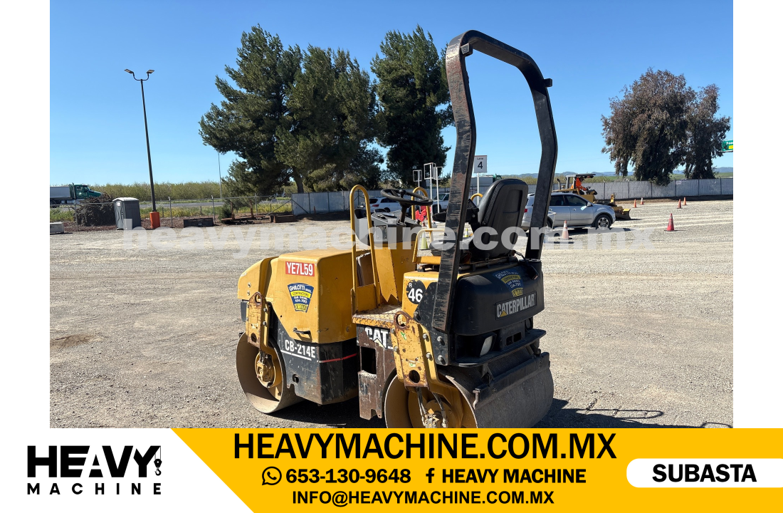 Maquinaria Pesada Compactadora 2007 CAT CB-214E