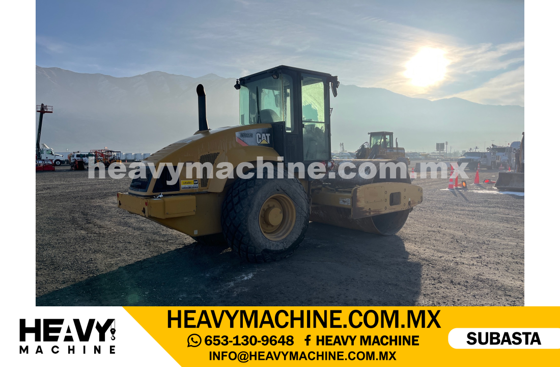 Maquinaria Pesada Compactadora 2007 CAT CS-563E