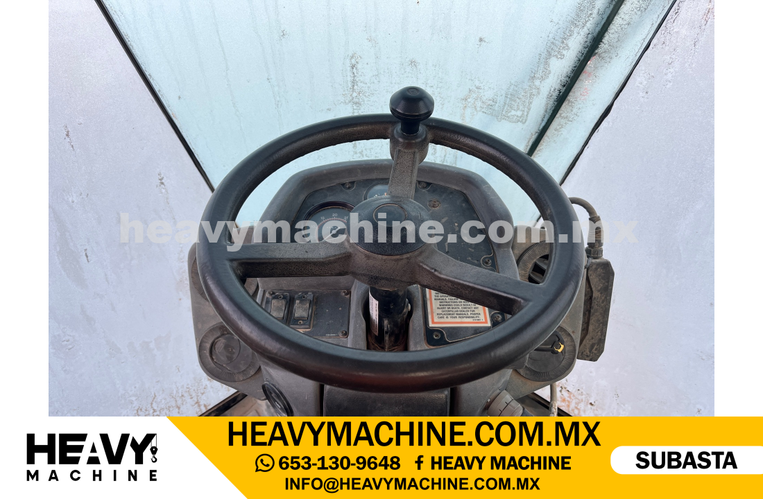 Maquinaria Pesada Compactadora 2007 CAT CS-563E