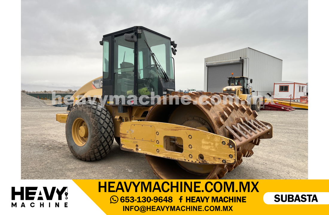 Maquinaria Pesada Compactadora 2007 CAT CS-563E
