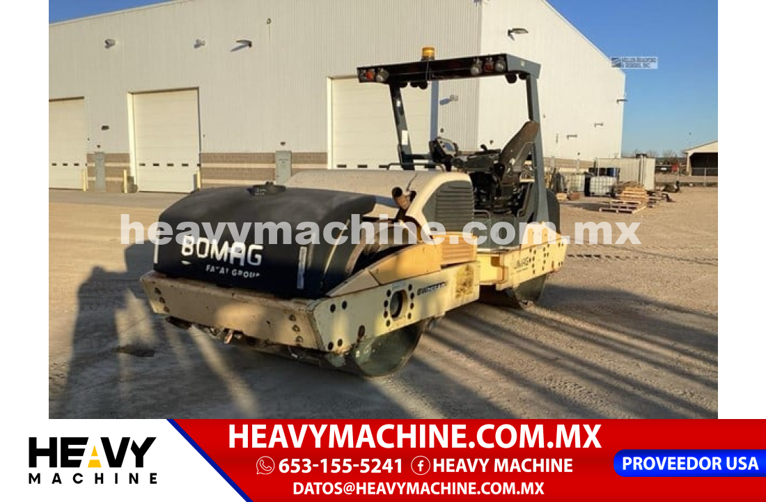 Maquinaria Pesada Compactadora 2009 BOMAG BW266AD