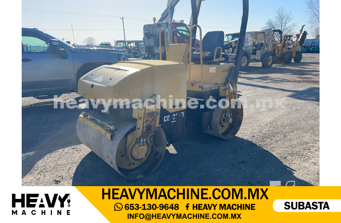 Maquinaria Pesada Compactadora CAT CB-224D