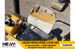 Maquinaria Pesada Compactadora 2005 CAT CB224E