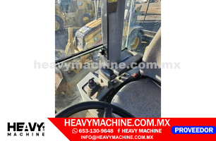 Maquinaria Pesada Compactadora 2008 CAT CS56