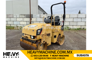 Compactadora 2011 CAT CB24