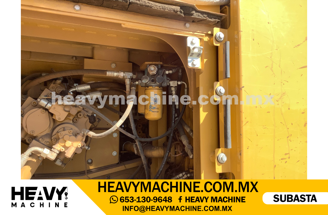 Maquinaria Pesada Excavadora 2018 CAT 326FL