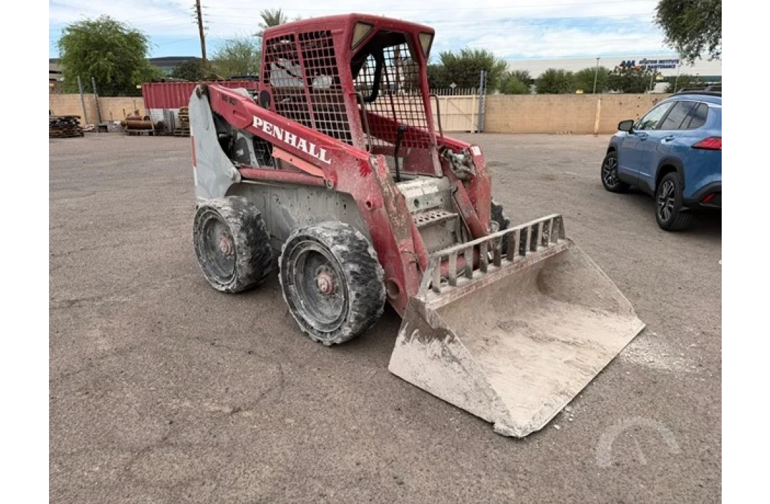 BOBCAT S220 2008