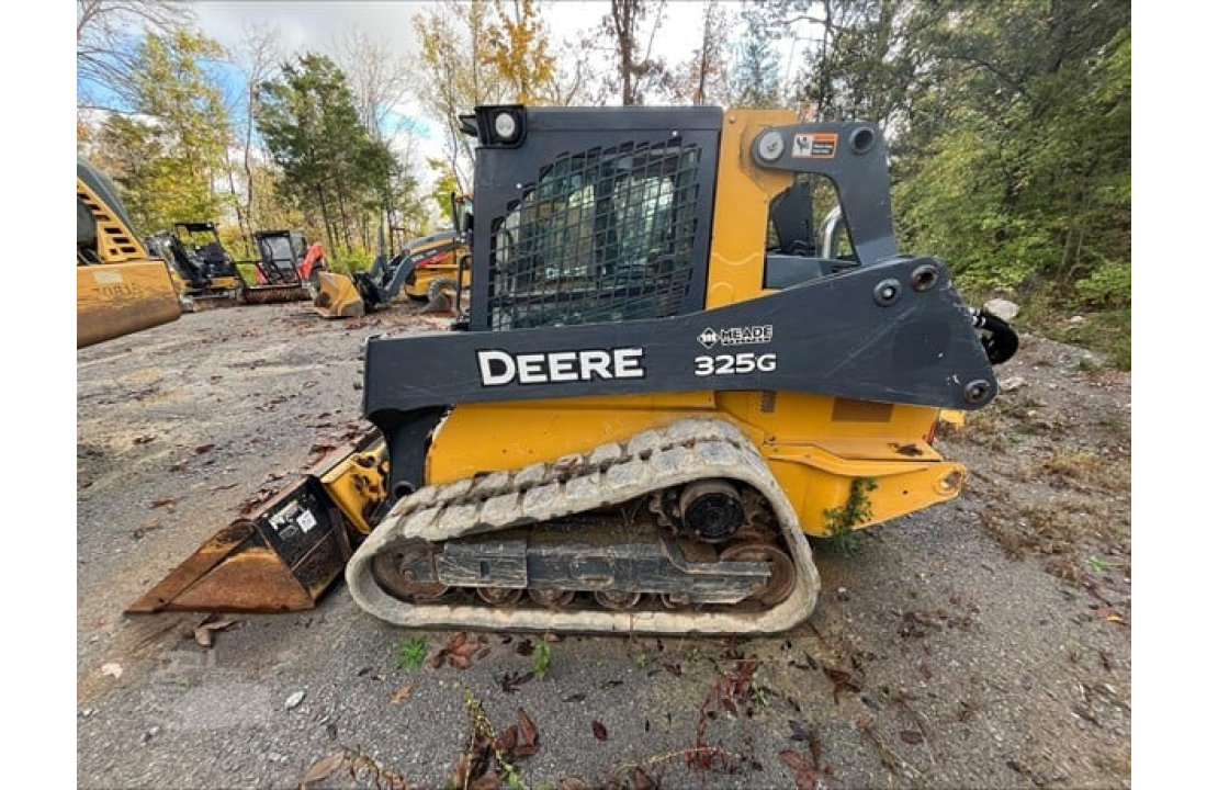 John Deere 325G 2020