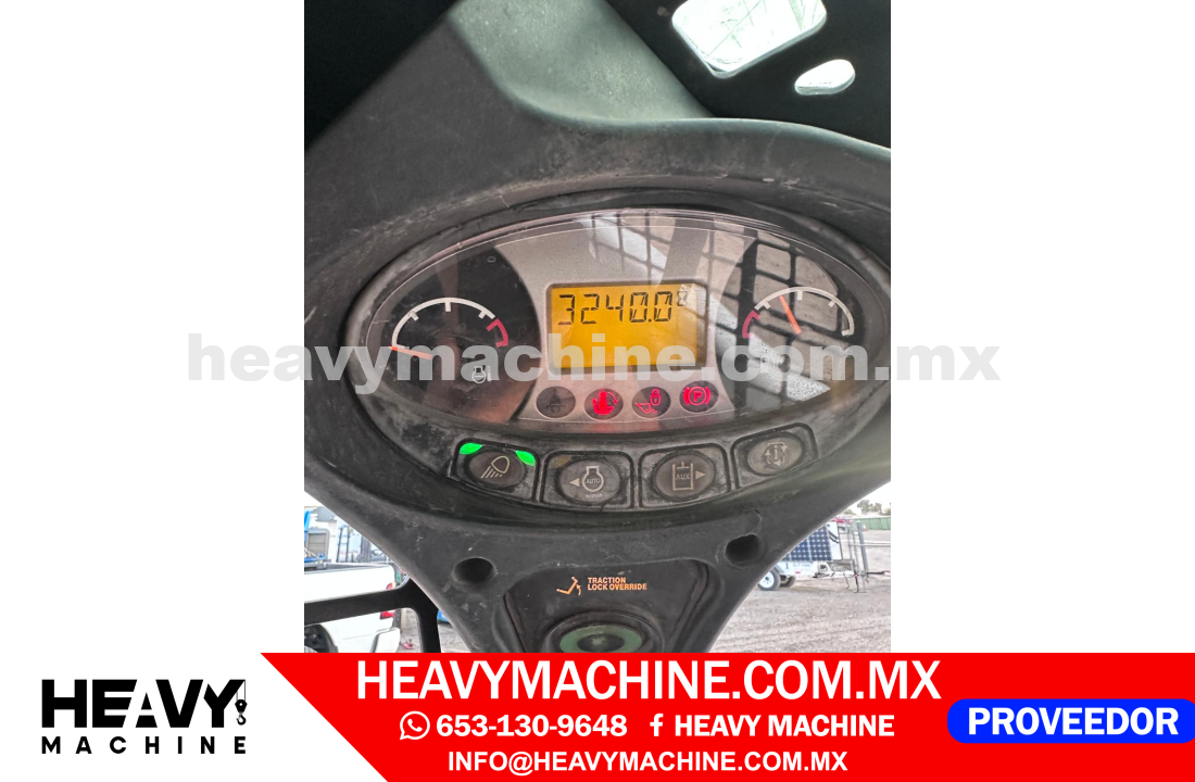 Maquinaria Pesada Mini Cargador 2013 BOBCAT S590