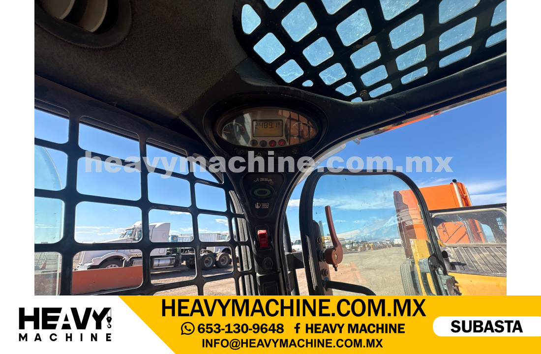 Maquinaria Pesada Mini Cargador 2014 BOBCAT S590