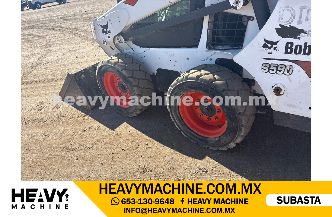 Maquinaria Pesada Mini Cargador 2014 BOBCAT S590