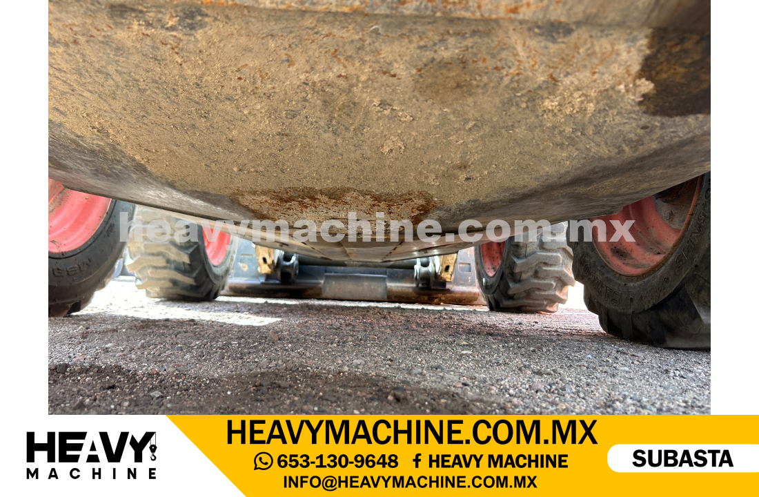 Maquinaria Pesada Mini Cargador 2015 BOBCAT S570