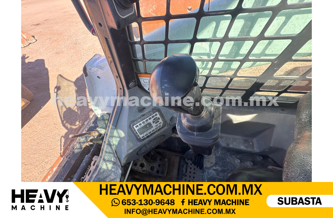 Maquinaria Pesada Mini Cargador 2015 BOBCAT S570