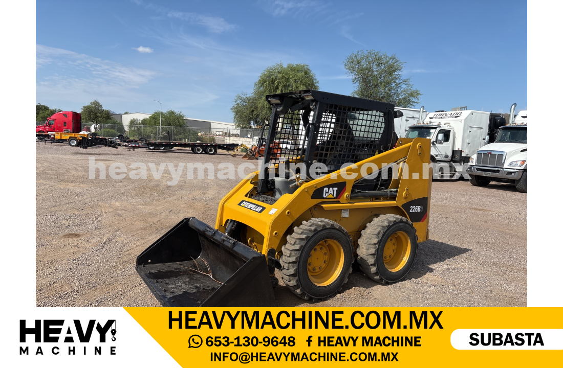 Maquinaria Pesada Mini Cargador 2015 CAT 226B3